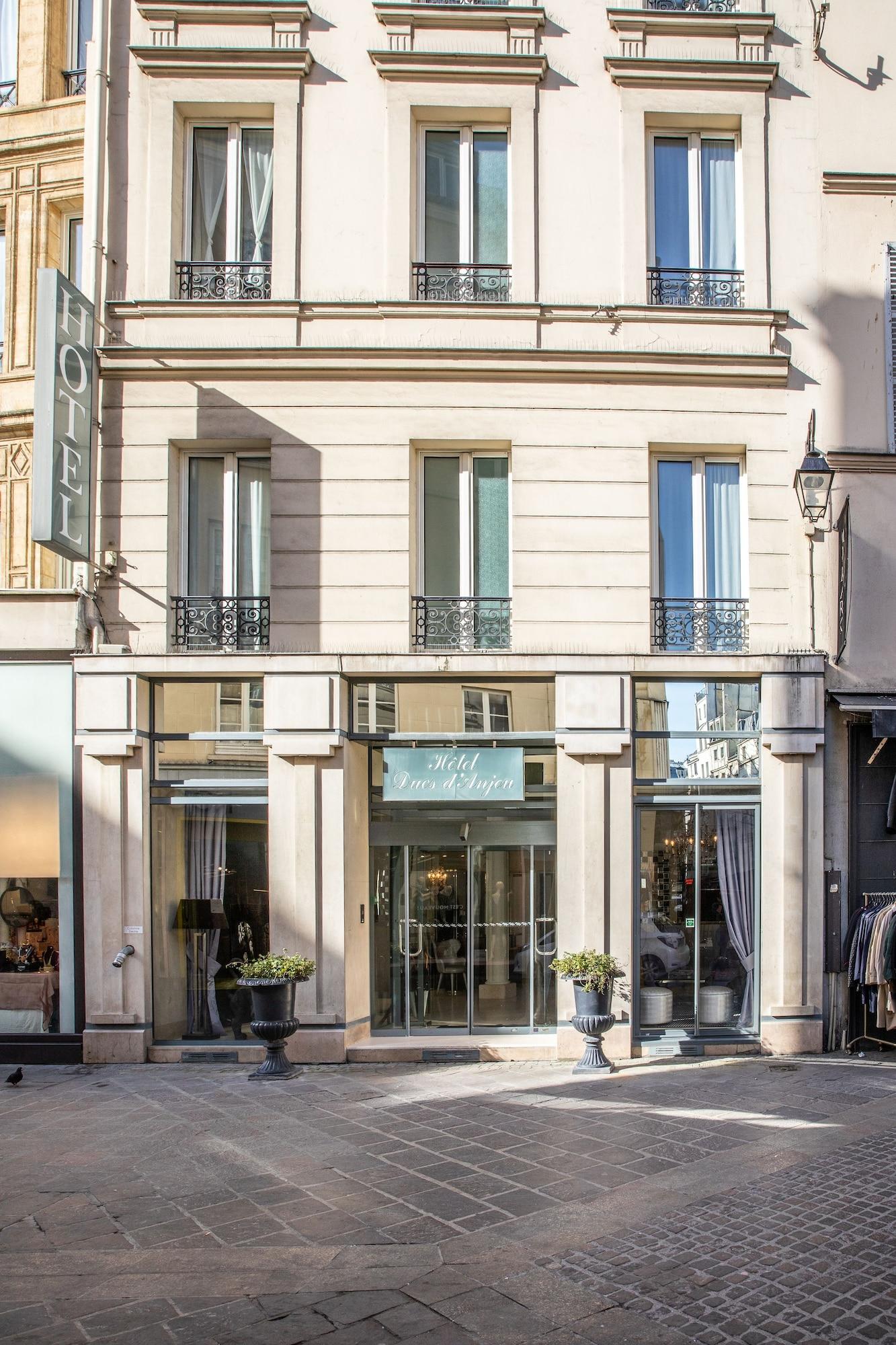 Hotel Des Ducs D'Anjou Paříž Exteriér fotografie